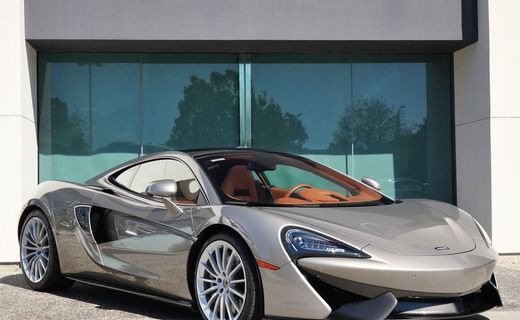 2017 McLaren 570GT