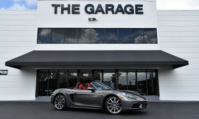2019 Porsche 718 Boxster T