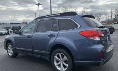 2014 Subaru Outback Limited CWP Navi