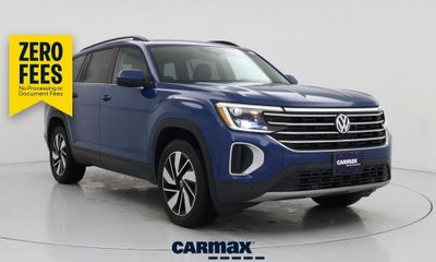 2025 Volkswagen Atlas SE