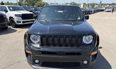 2022 Jeep Renegade Islander Altitude S