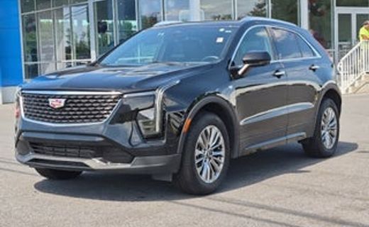 2025 Cadillac XT4 Premium Luxury