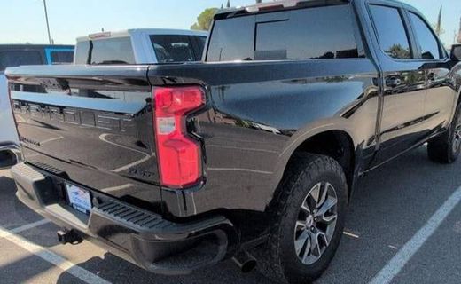 2023 Chevrolet Silverado RST