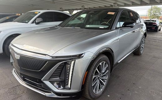 2024 Cadillac Lyriq Sport 1
