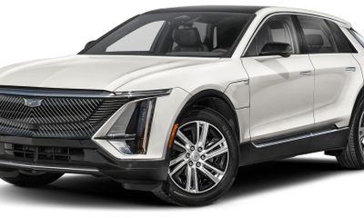 2026 Cadillac Lyriq Sport