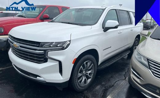 2022 Chevrolet Suburban LT