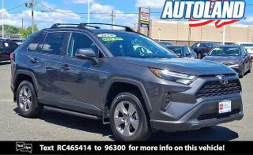 2022 Toyota RAV4 XLE