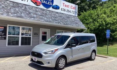 2022 Ford Transit Connect XLT