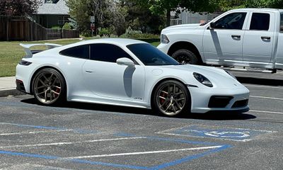 2023 Porsche 911