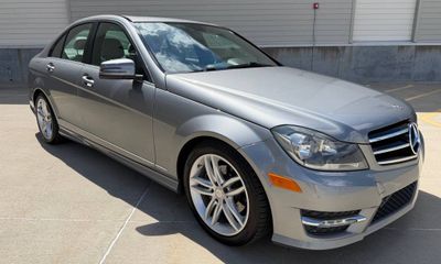 2014 Mercedes-Benz C-Class C250