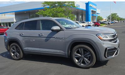 2021 Volkswagen Atlas Cross Sport V6 SE R
