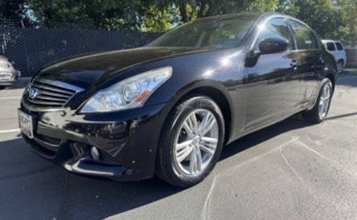 2011 Infiniti G37