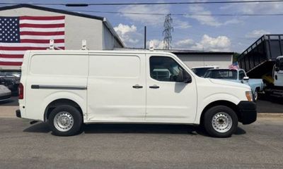 2015 Nissan NV 1500 S