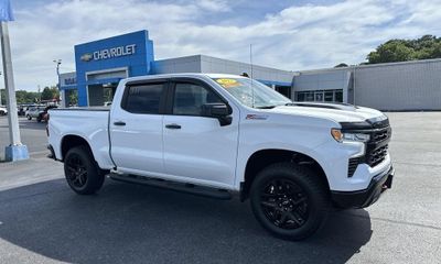2023 Chevrolet Silverado Trail Boss LT