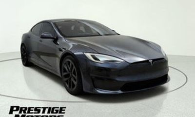 2021 Tesla Model S Plaid