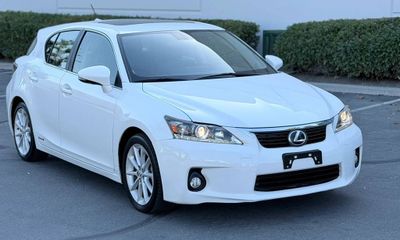 2013 Lexus CT 200H