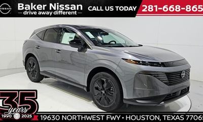 2026 Nissan Murano SV