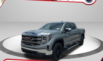 2026 GMC Sierra SLT