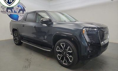 2025 GMC Sierra Denali