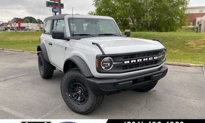 2026 Ford Bronco Base