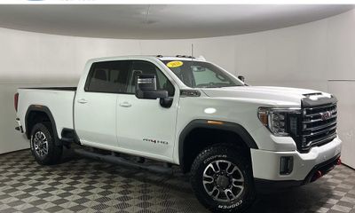 2021 GMC Sierra AT4