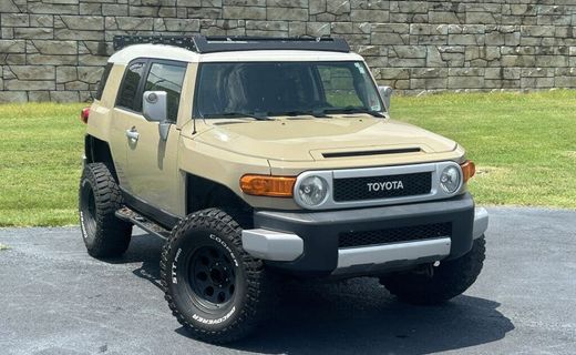 2014 Toyota FJ Cruiser SR