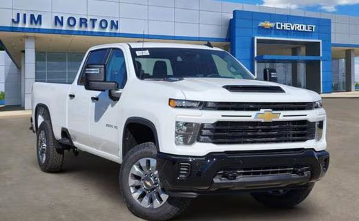 2026 Chevrolet Silverado HD Custom