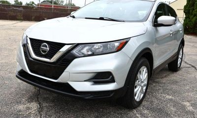 2021 Nissan Rogue Sport S