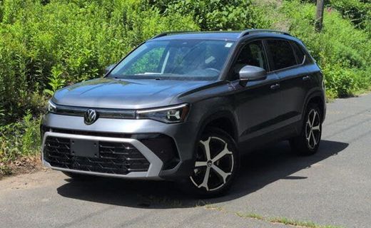 2026 Volkswagen Taos 4MOTION SEL