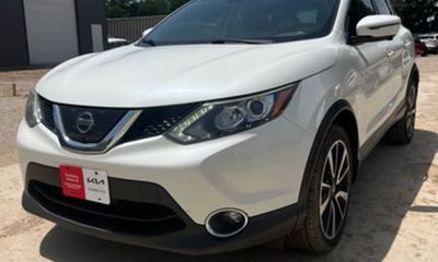 2017 Nissan Rogue Sport S
