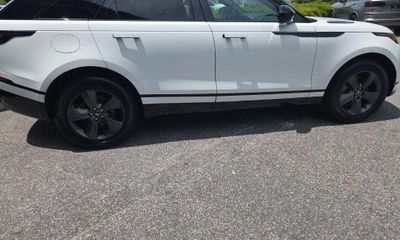 2025 Land Rover Range Velar P250 Dynamic SE