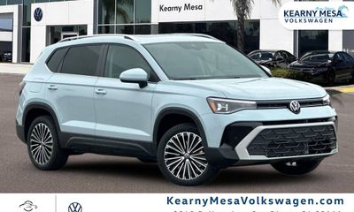 2026 Volkswagen Taos SE