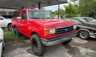 1988 Ford Bronco Custom