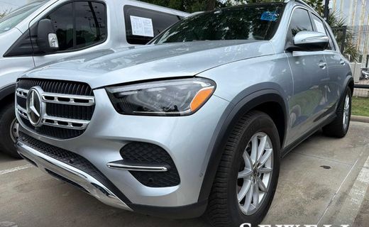 2026 Mercedes-Benz GLE-Class Base