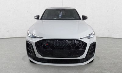 2026 Audi SQ5 Quattro Premium Plus