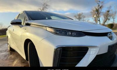 2017 Toyota Mirai Hydrogen Fuel Cell