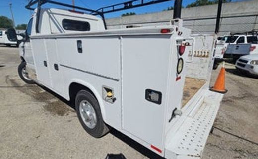 2016 Ford E-Series Chassis E 350 Super