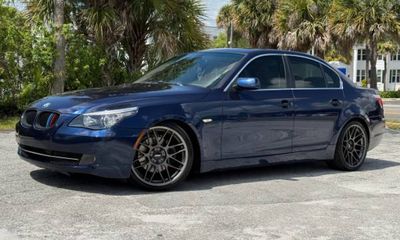 2008 BMW 528I FOR Sale