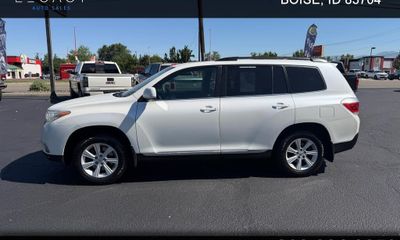 2012 Toyota Highlander Base