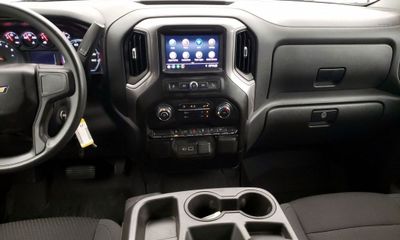 2021 Chevrolet Silverado Custom
