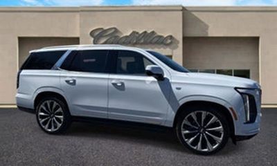 2025 Cadillac Escalade Premium Luxury Touring