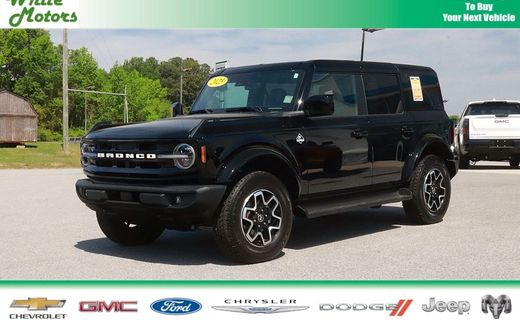 2025 Ford Bronco Outer Banks