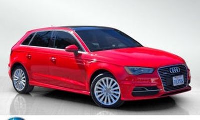 2018 Audi A3 E Tron Premium
