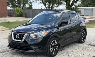 2018 Nissan Kicks S