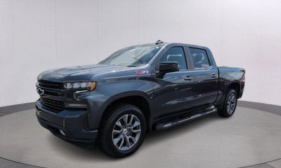2021 Chevrolet Silverado RST