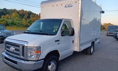 2014 Ford E-Series Chassis E 350 Super