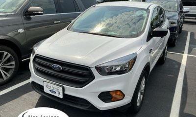2019 Ford Escape S