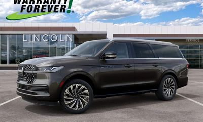 2027 Lincoln Navigator L Black Label