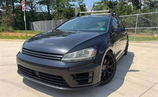 2017 Volkswagen Golf R Base
