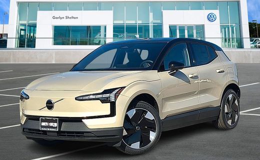 2026 Volvo EX30 Plus